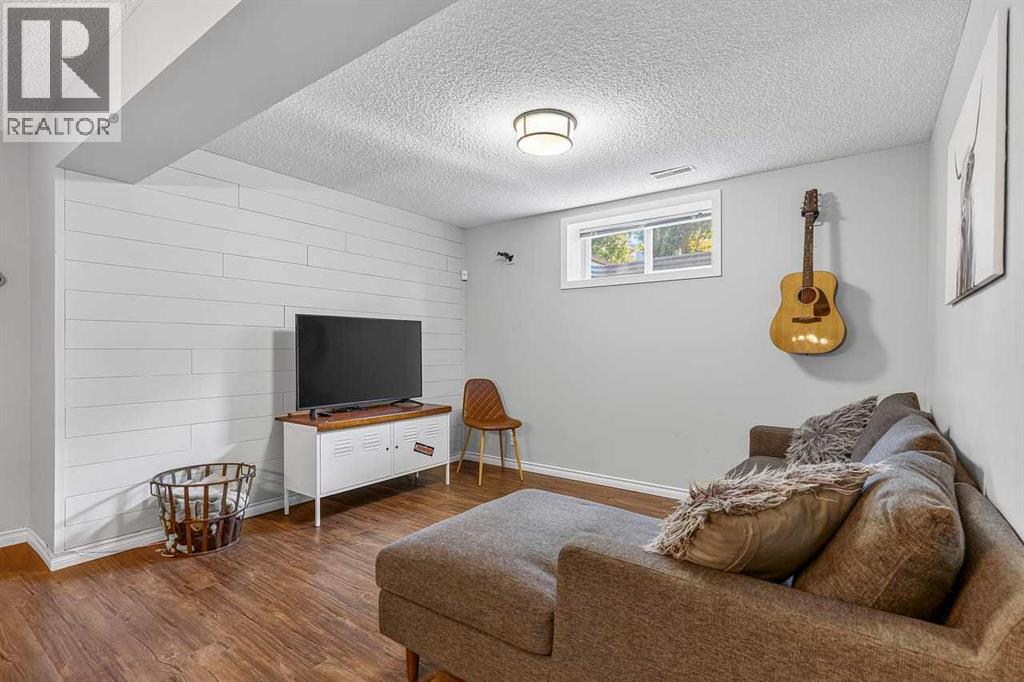 11 Chapala Square SE, Calgary, Alberta  T2X 3T7 - Photo 37 - A2327382