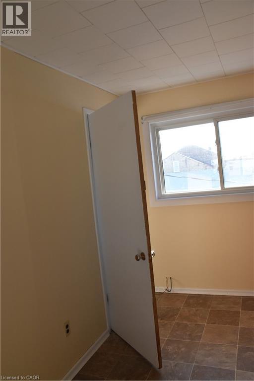 421 S Main Street S, South Huron, Ontario  N0M 2N0 - Photo 15 - 40845989
