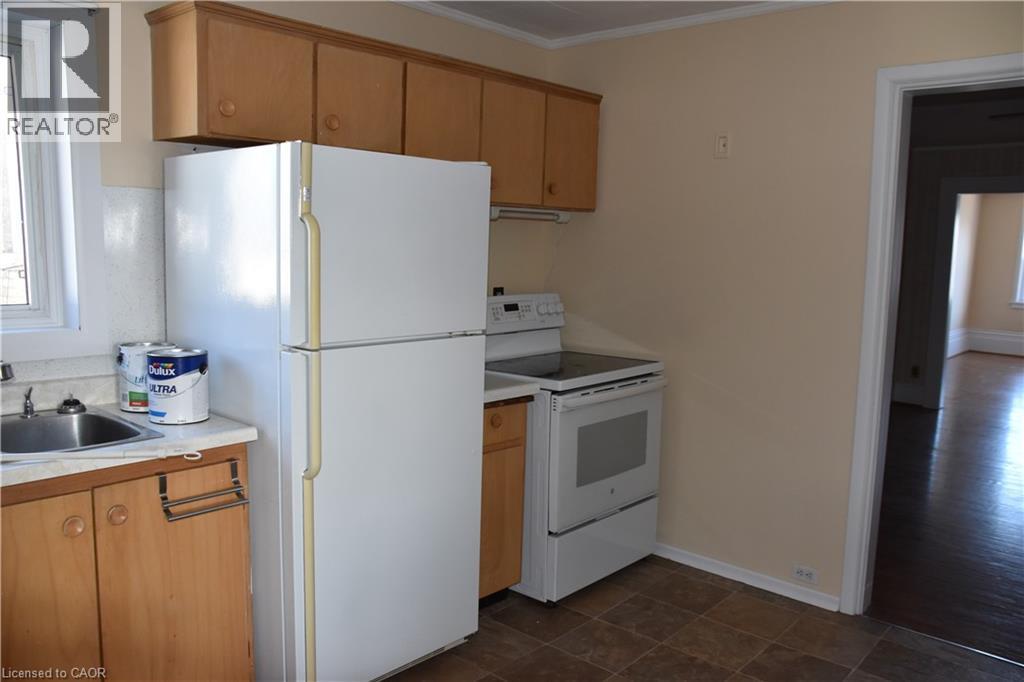 421 S Main Street S, South Huron, Ontario  N0M 2N0 - Photo 4 - 40845989