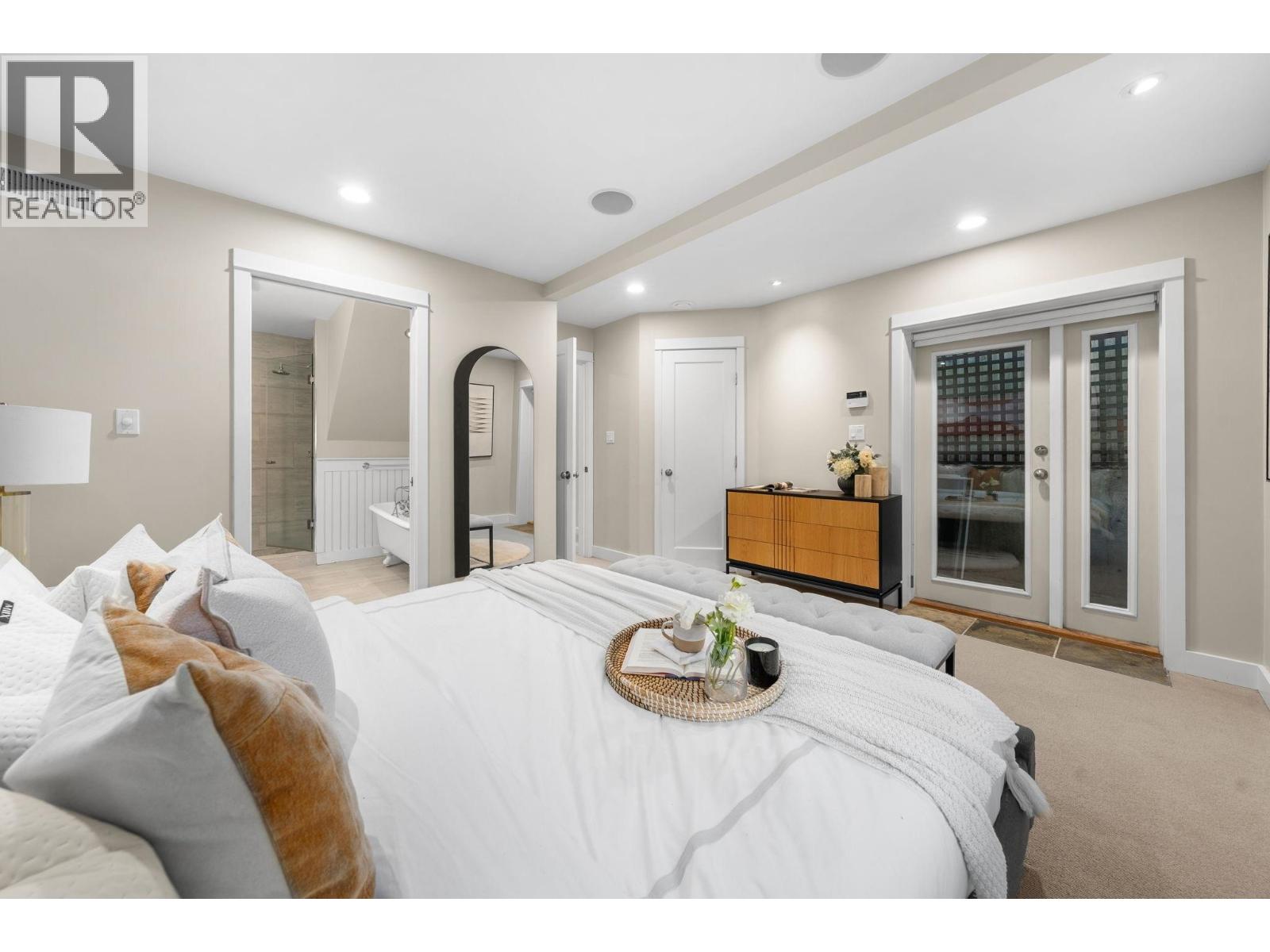396 E Keith Road, North Vancouver, British Columbia  V7L 1V7 - Photo 21 - R3143972