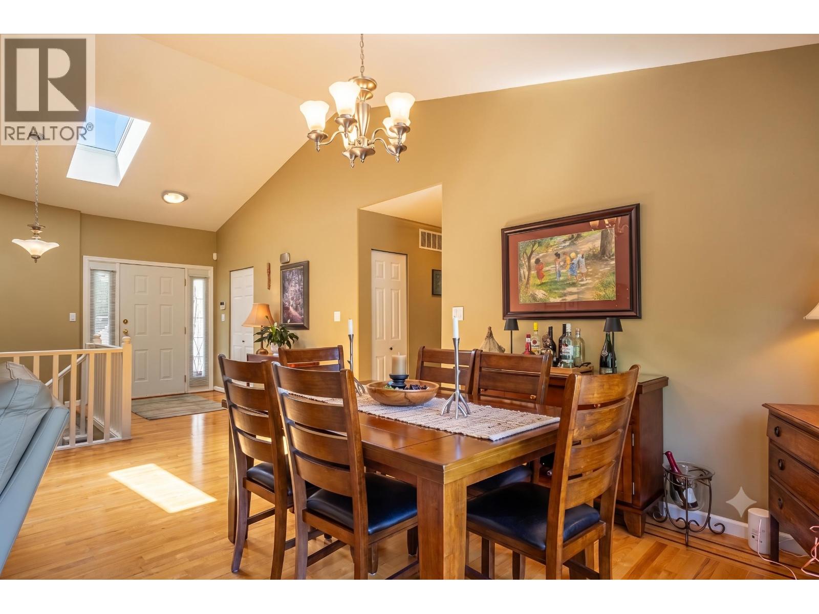 7904 Redrooffs Road, Halfmoon Bay, British Columbia  V7Z 1A4 - Photo 12 - R3143985