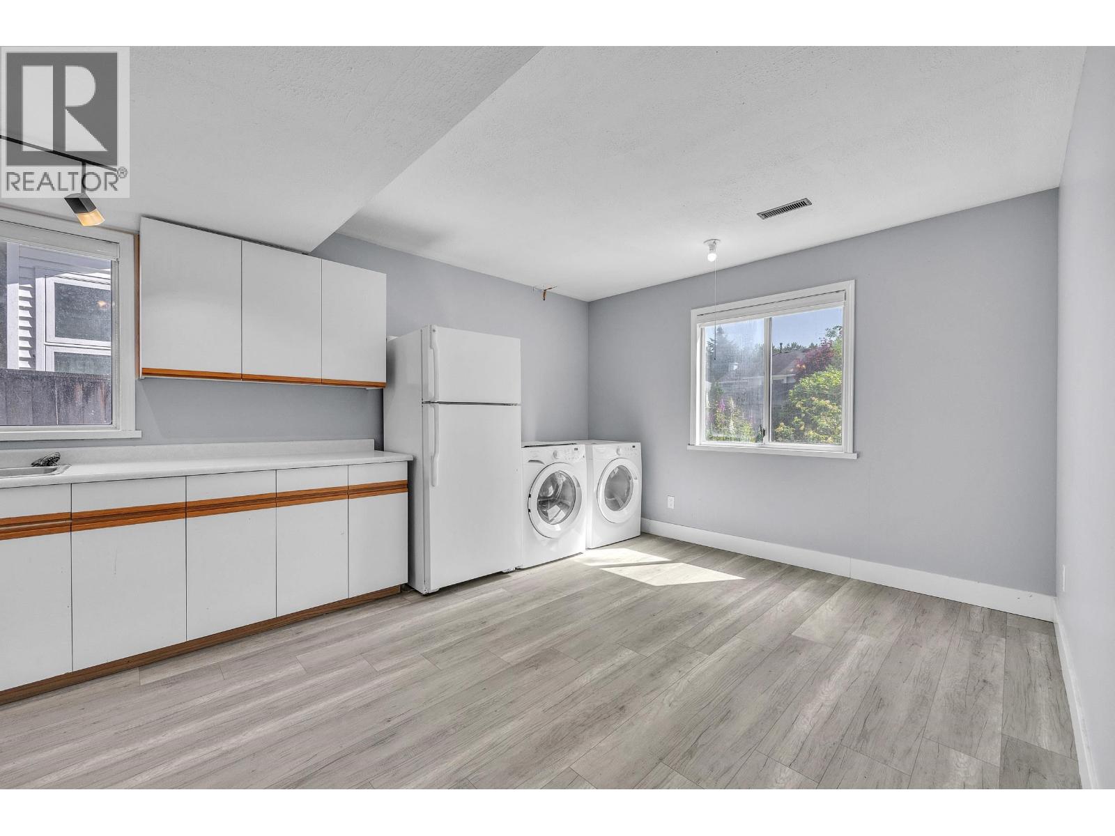 12326 Aurora Street, Maple Ridge, British Columbia  V2X 0J5 - Photo 12 - R3144039