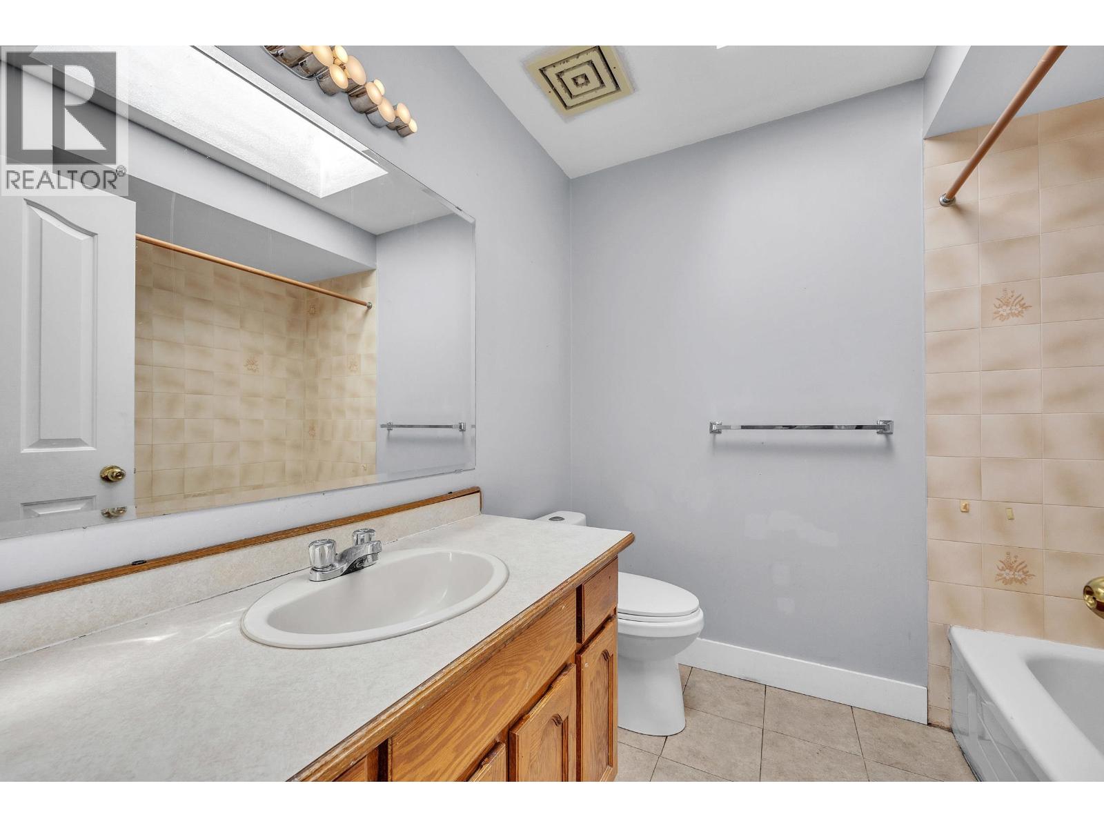 12326 Aurora Street, Maple Ridge, British Columbia  V2X 0J5 - Photo 24 - R3144039