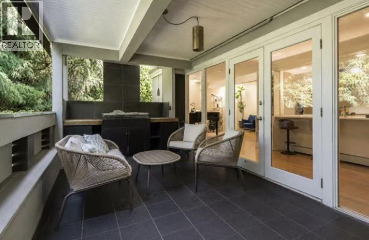 3841 Bayridge Avenue, West Vancouver, British Columbia  V7V 3J3 - Photo 8 - R3143963