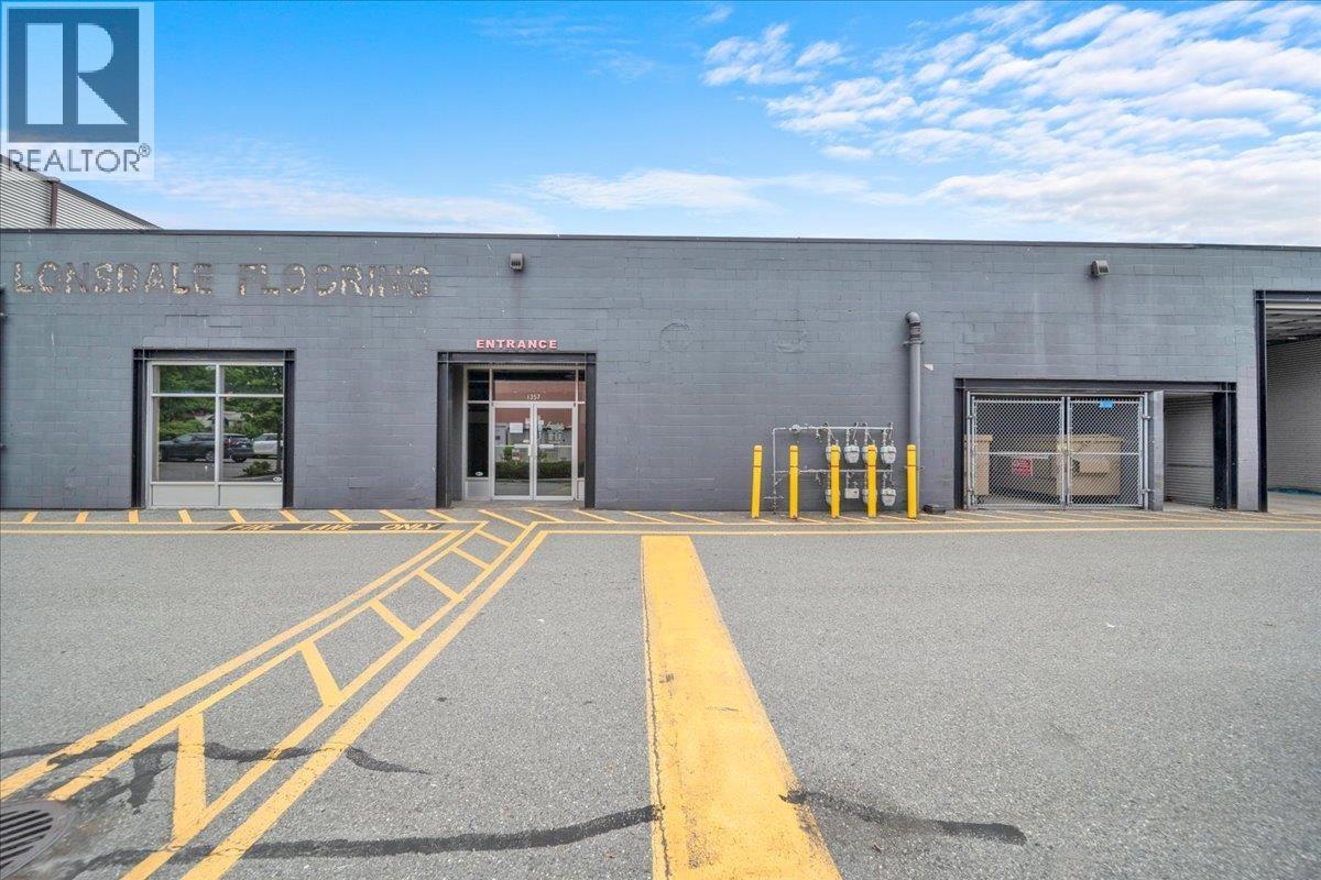 1357 Main Street, North Vancouver, British Columbia  V7J 1C4 - Photo 15 - C8080227