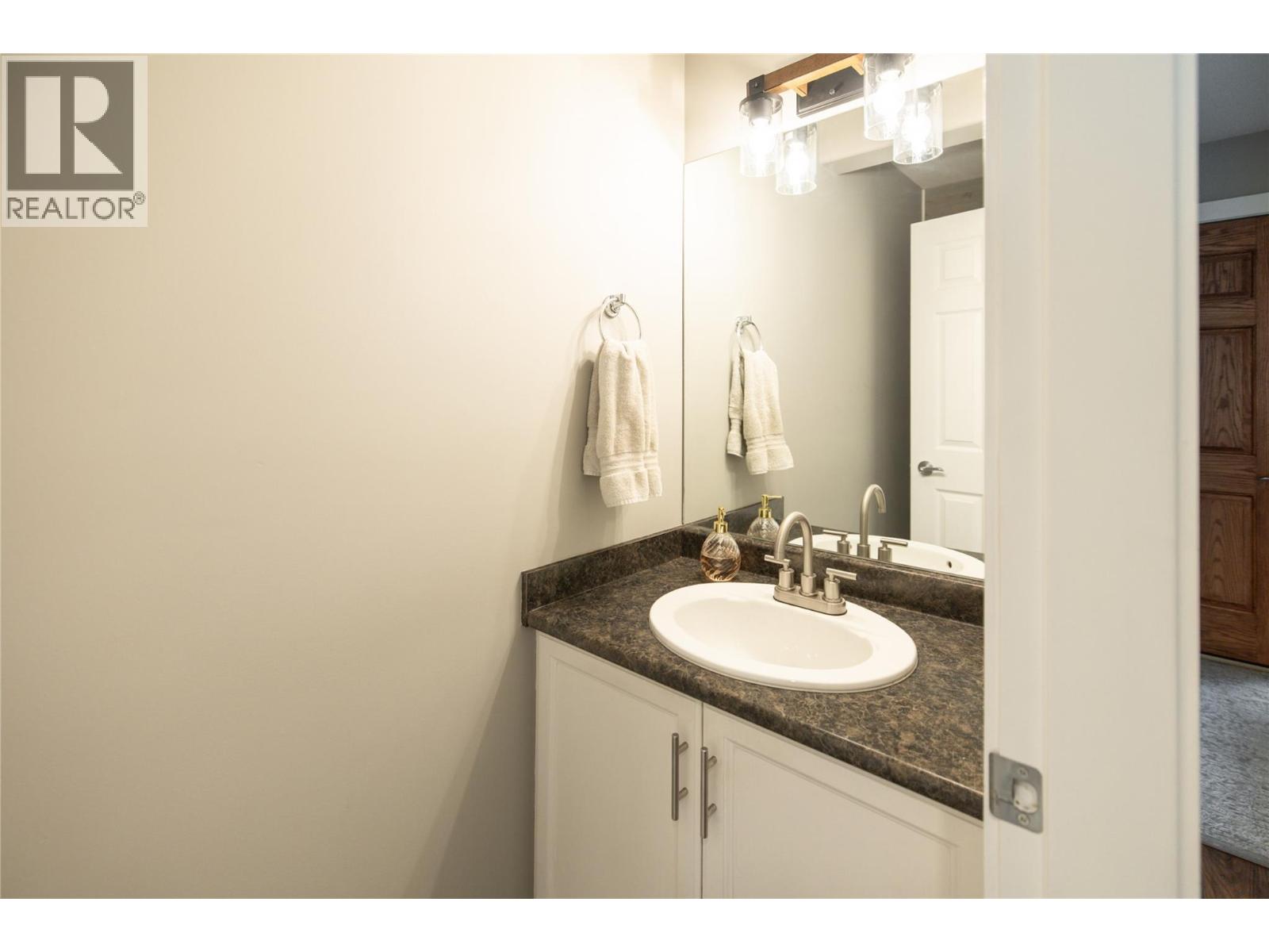 10460 Sherman Drive, Kelowna, British Columbia  V4V 2N2 - Photo 18 - 10393476