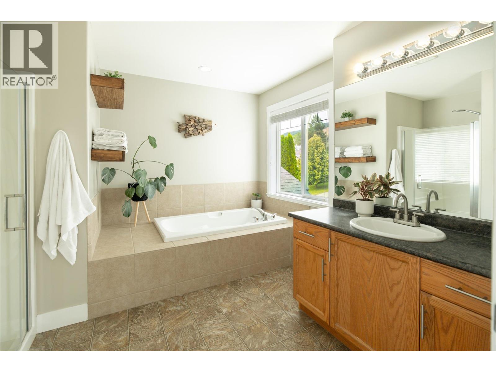 10460 Sherman Drive, Kelowna, British Columbia  V4V 2N2 - Photo 21 - 10393476
