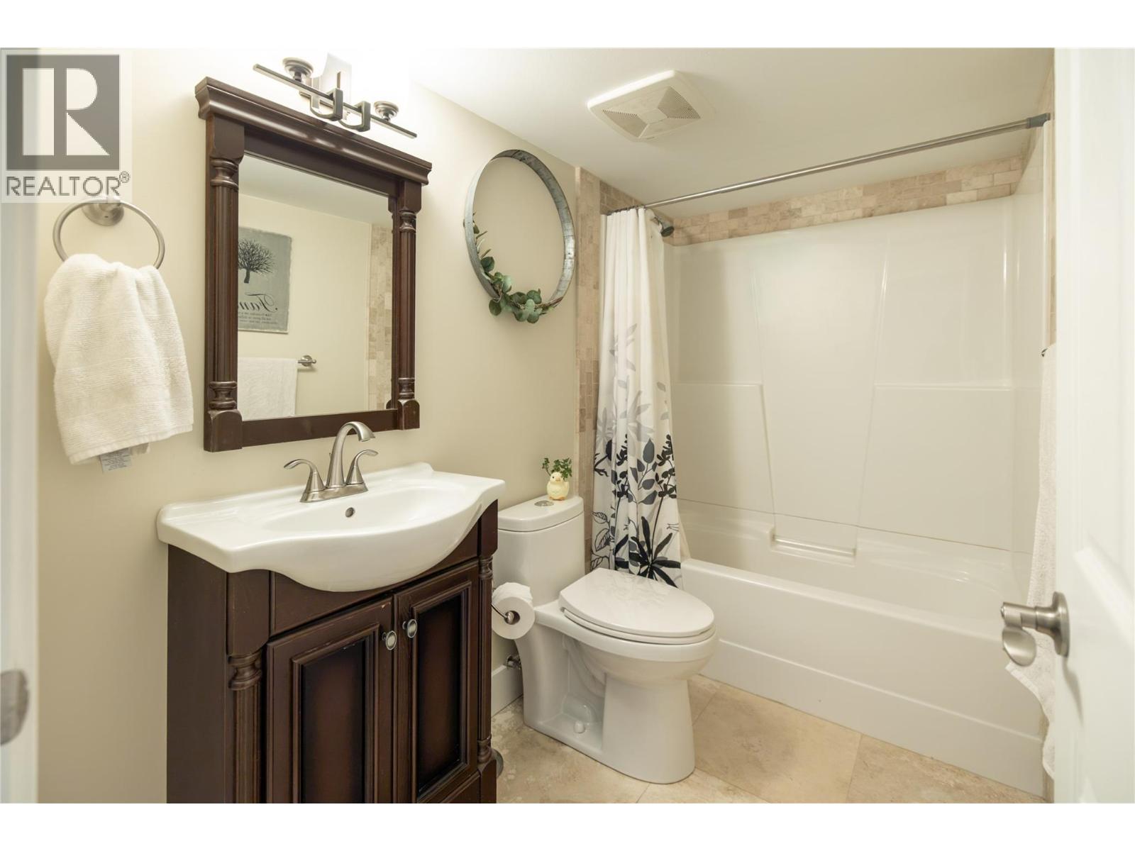 10460 Sherman Drive, Kelowna, British Columbia  V4V 2N2 - Photo 37 - 10393476