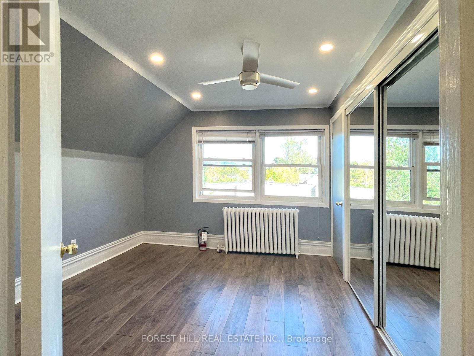 3rd - 303 Lonsdale Road, Toronto, Ontario  M4V 1X3 - Photo 9 - C13538798