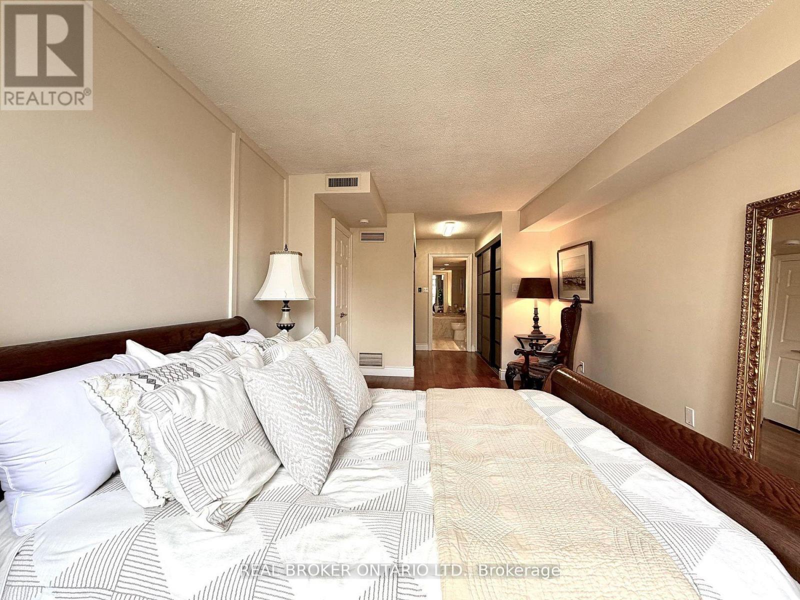 602 - 130 Carlton Street, Toronto, Ontario  M5A 4K3 - Photo 23 - C13538860