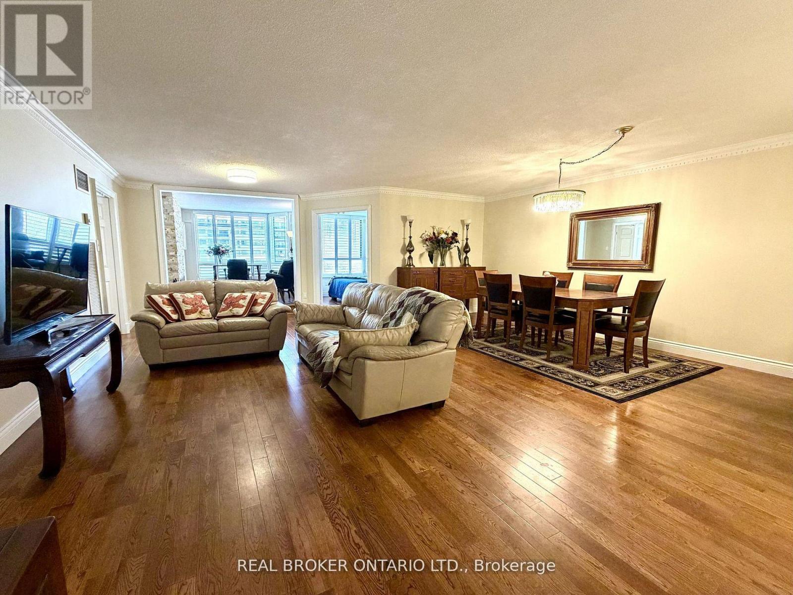 602 - 130 Carlton Street, Toronto, Ontario  M5A 4K3 - Photo 6 - C13538860