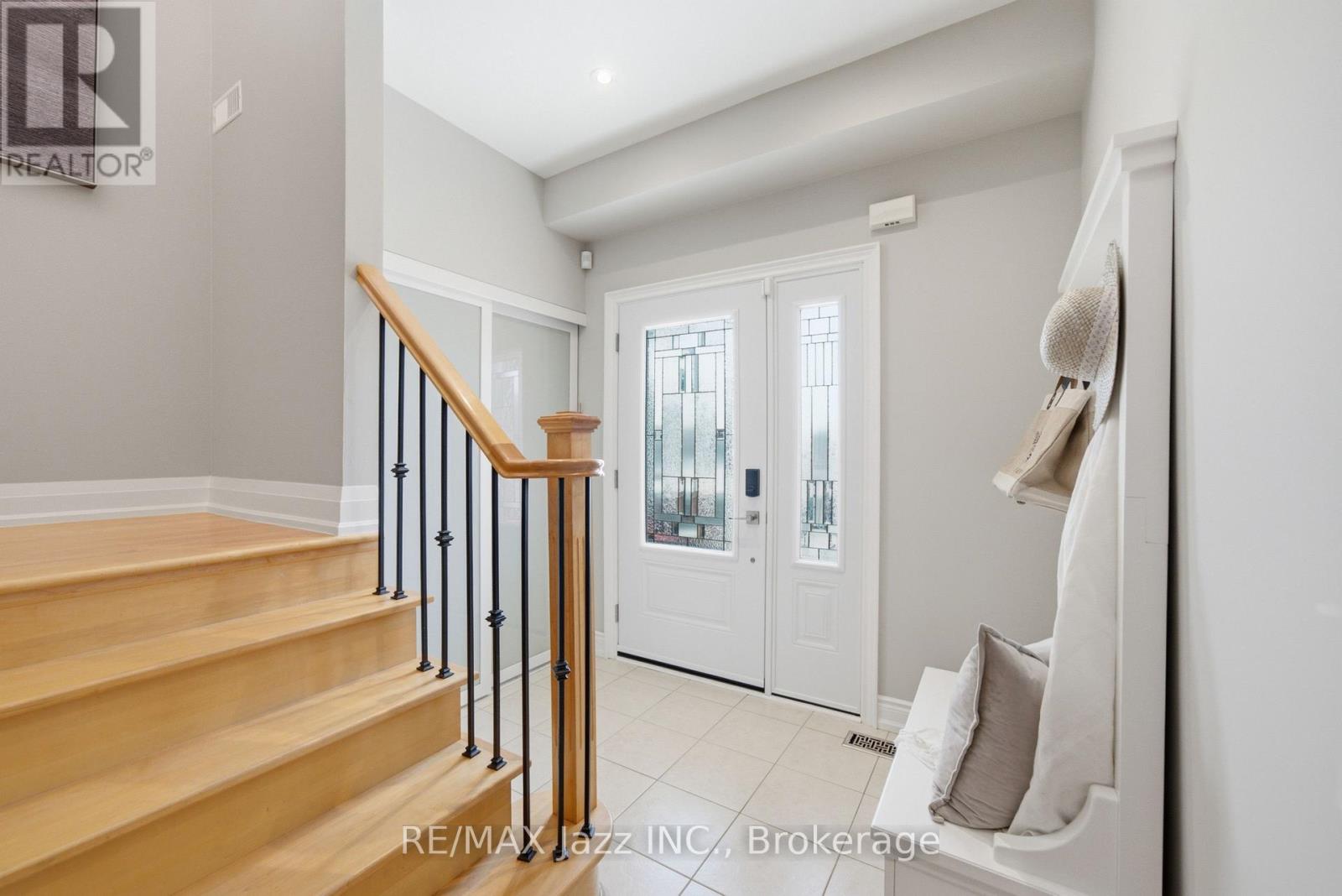1824 Birchview Drive, Oshawa, Ontario L1K 3B9 - Photo 5 - E13538930