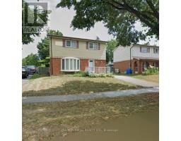 26 LIGHTHALL CRESCENT, Toronto, Ontario