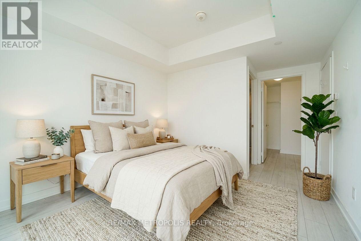 1209 - 2033 Kennedy Road, Toronto, Ontario  M1T 0B9 - Photo 2 - E13538870