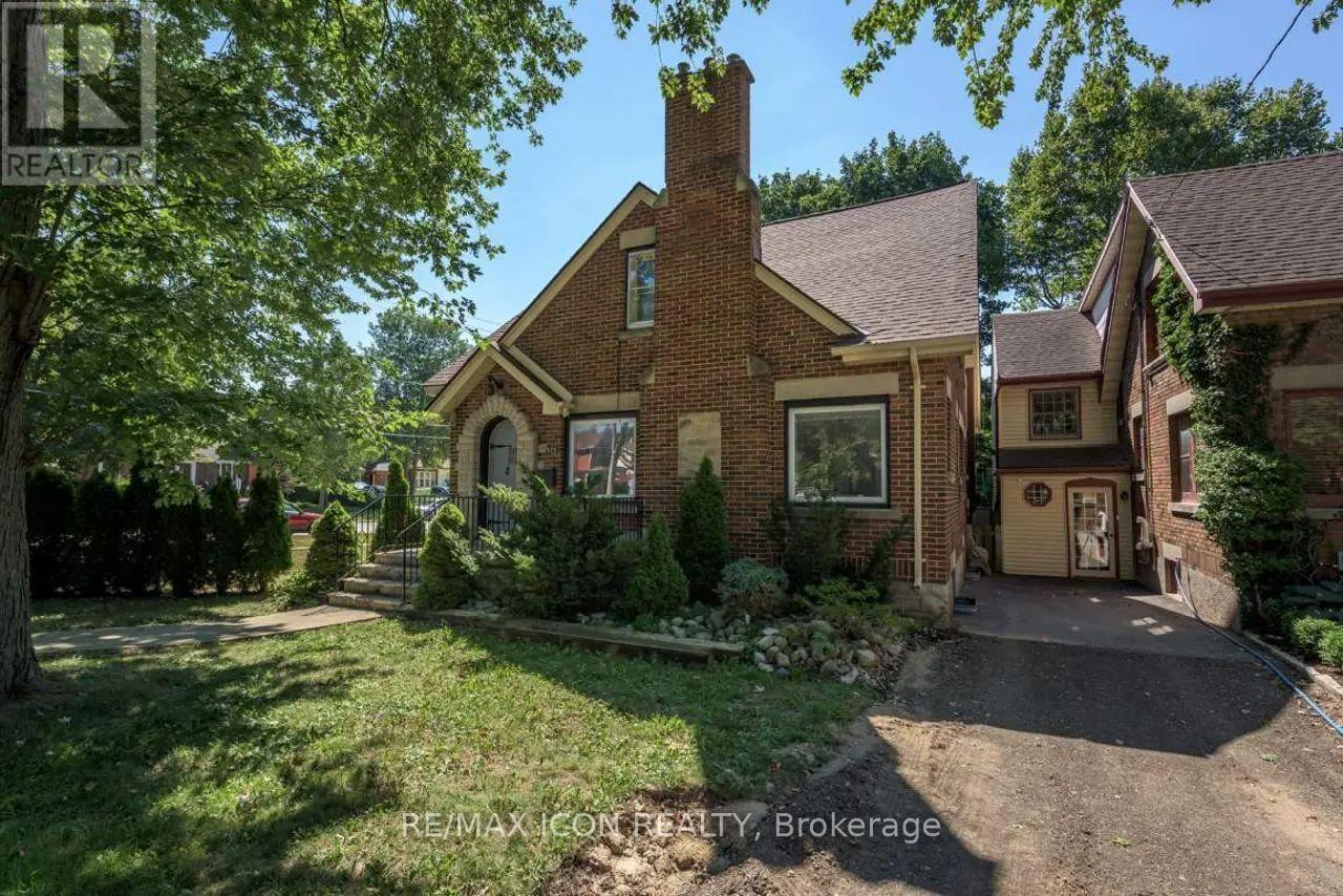 525 Grosvenor Street, London East, Ontario  N5Y 3S8 - Photo 2 - X13538868