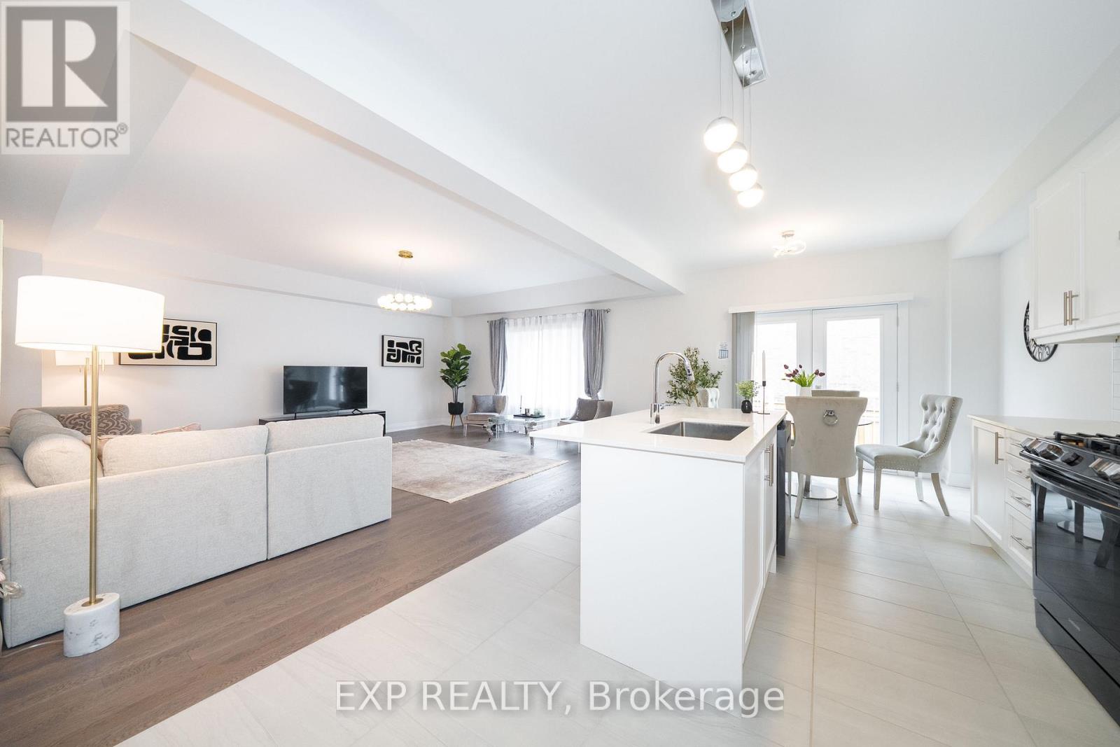 114 Seguin Street, Richmond Hill, Ontario  L4E 1N2 - Photo 10 - N13538876
