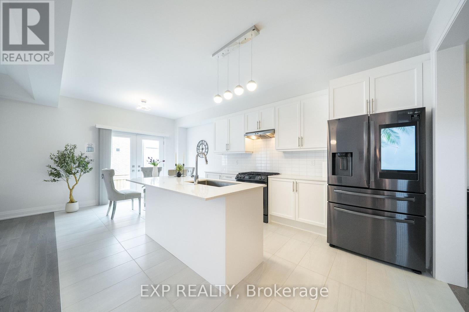 114 Seguin Street, Richmond Hill, Ontario  L4E 1N2 - Photo 11 - N13538876