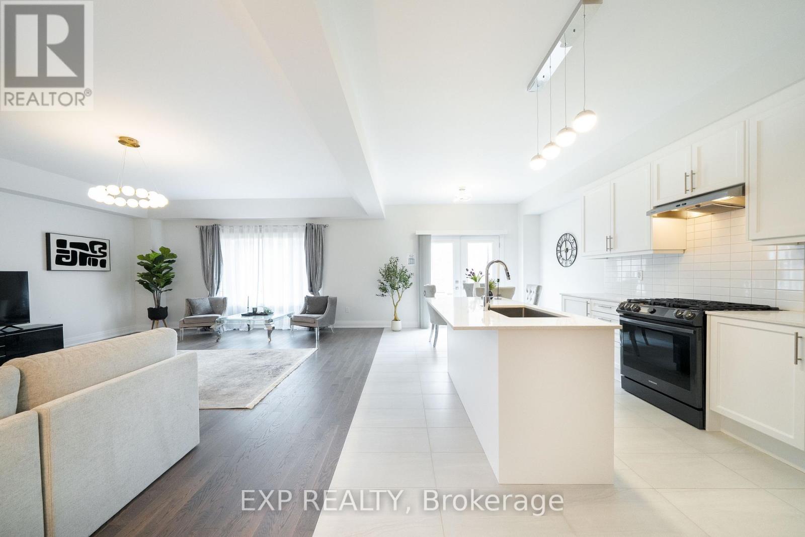 114 Seguin Street, Richmond Hill, Ontario  L4E 1N2 - Photo 16 - N13538876