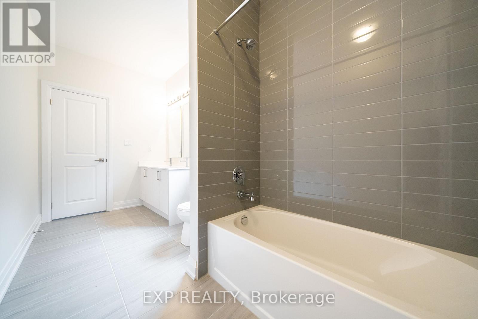 114 Seguin Street, Richmond Hill, Ontario  L4E 1N2 - Photo 31 - N13538876