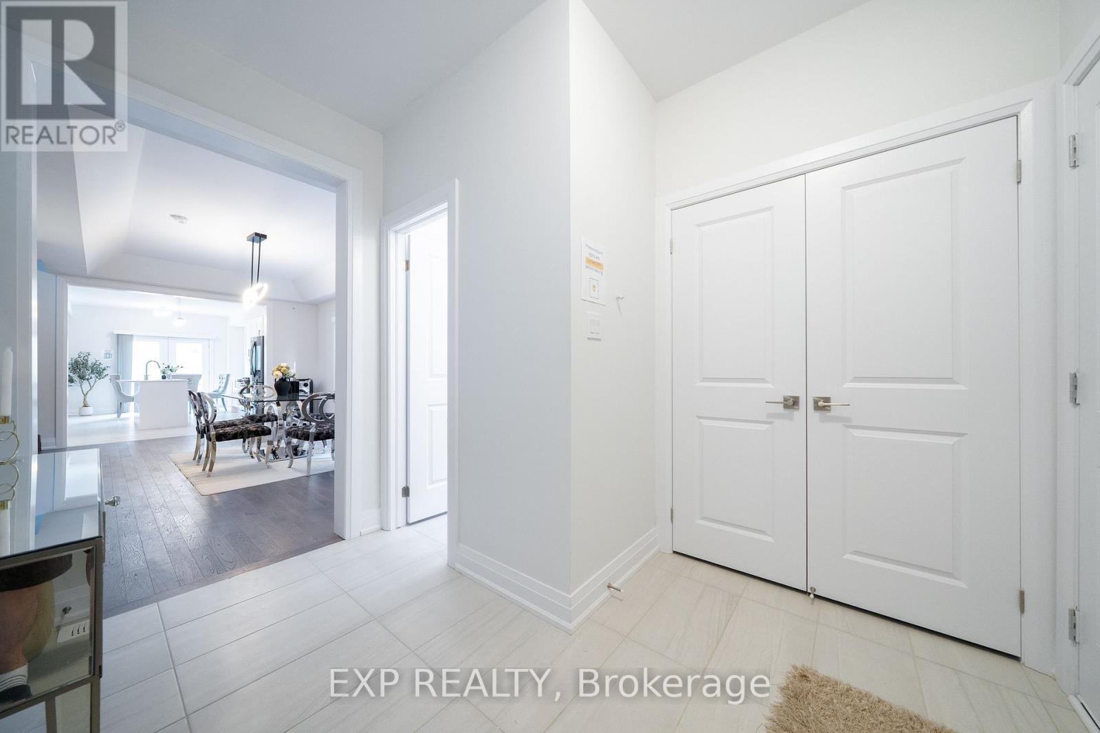 114 Seguin Street, Richmond Hill, Ontario  L4E 1N2 - Photo 4 - N13538876