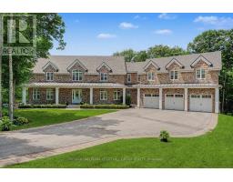 16 HERON BOULEVARD, Springwater, Ontario