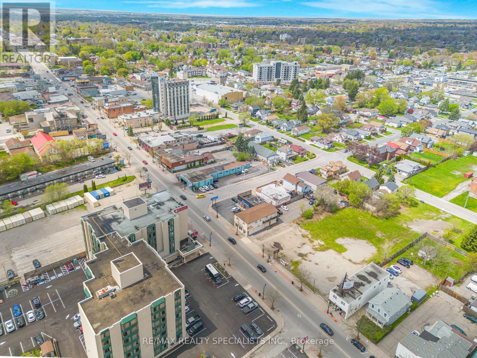 5703 Ferry Street, Niagara Falls, Ontario  L2G 1S5 - Photo 6 - X13538954