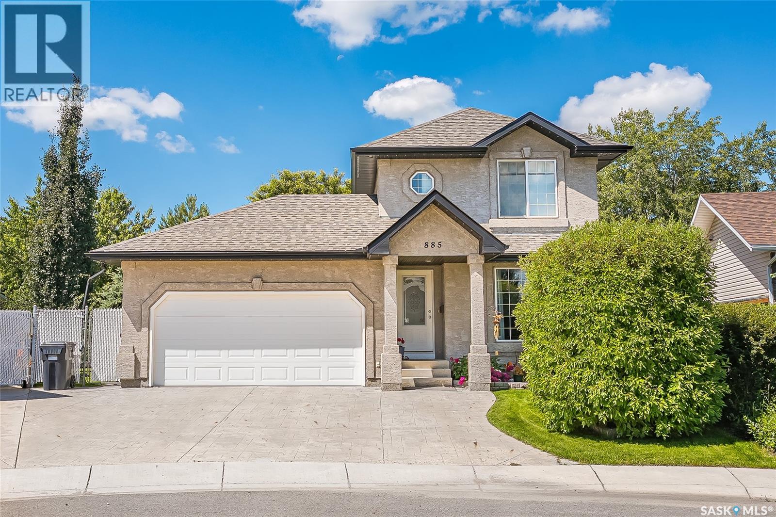 885 Manor HEIGHTS, Martensville, Saskatchewan