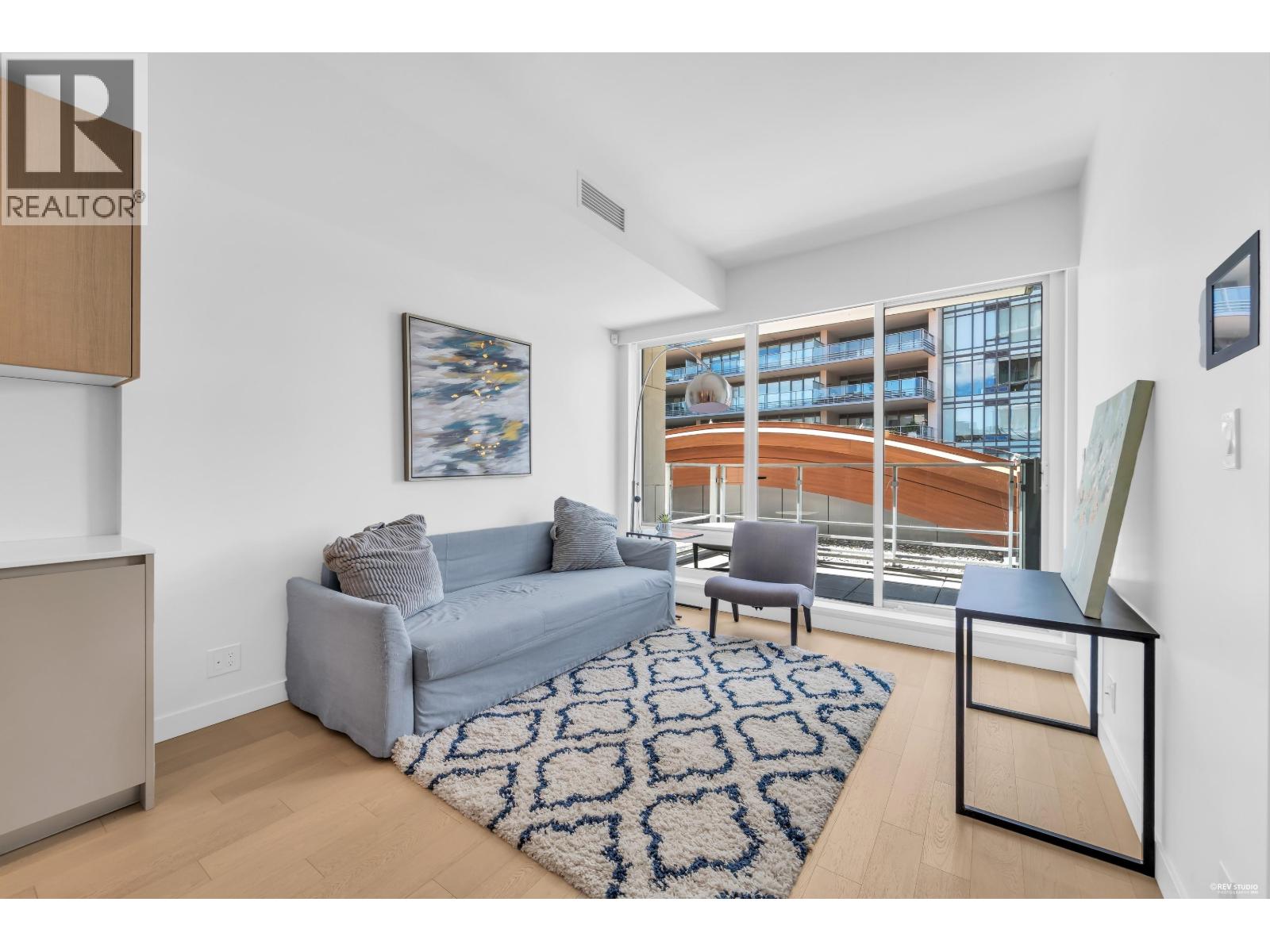 314 6688 PEARSON WAY