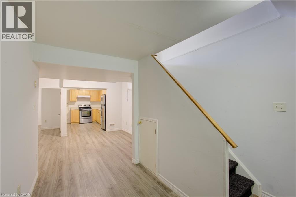 271 Highbrook Crescent, Kitchener, Ontario  N2E 3S6 - Photo 34 - 40833034