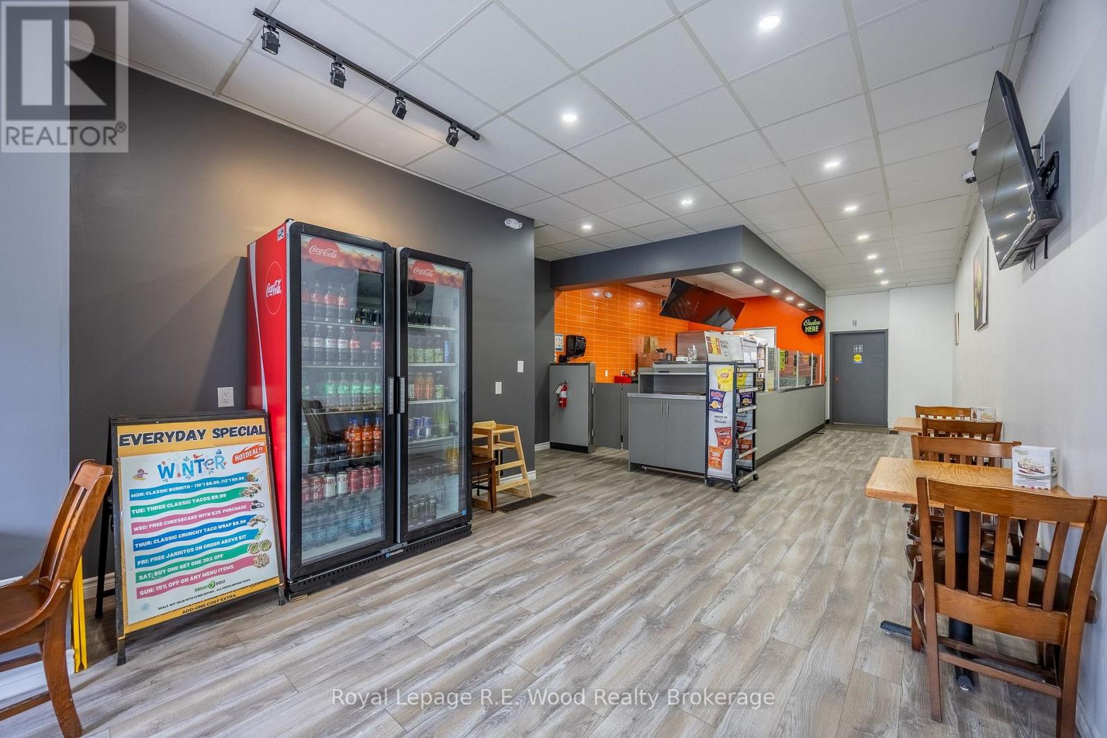 150 Broadway Street, Tillsonburg, Ontario N4G 3P8 - Photo 4 - X13538970
