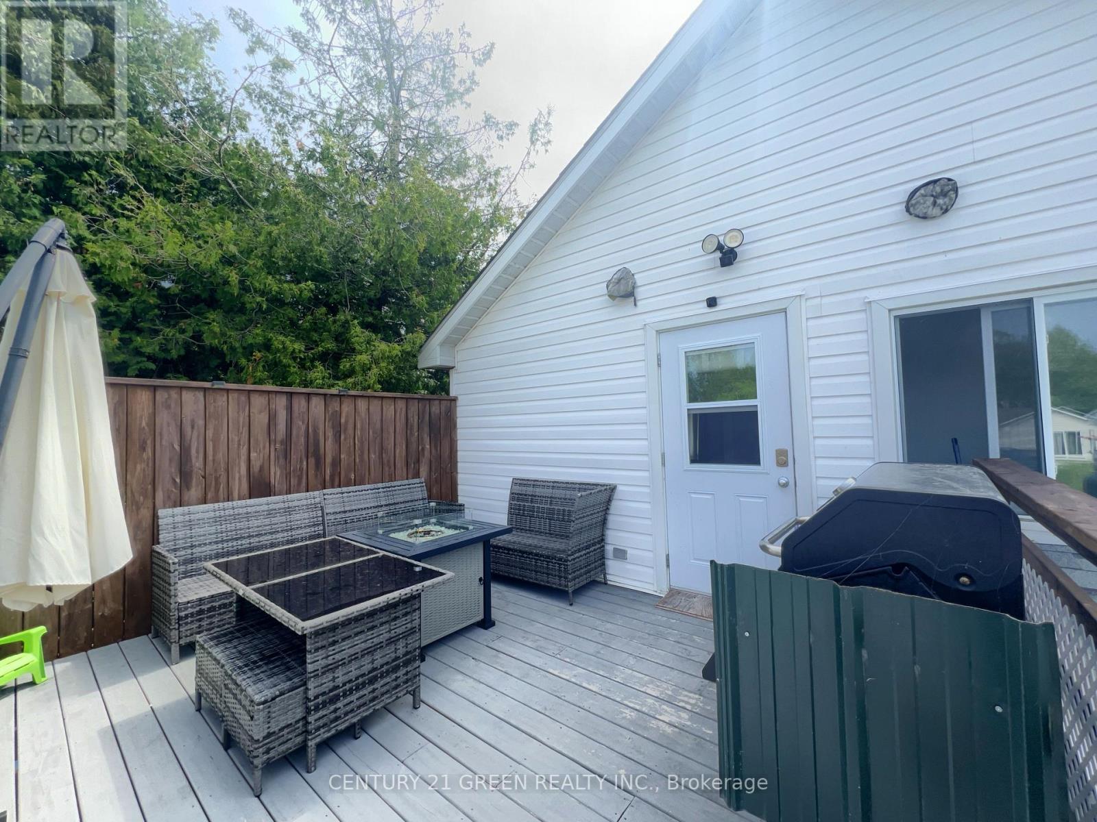 6 Water Street, Tehkummah, Ontario  P0P 1Z0 - Photo 37 - X13474510