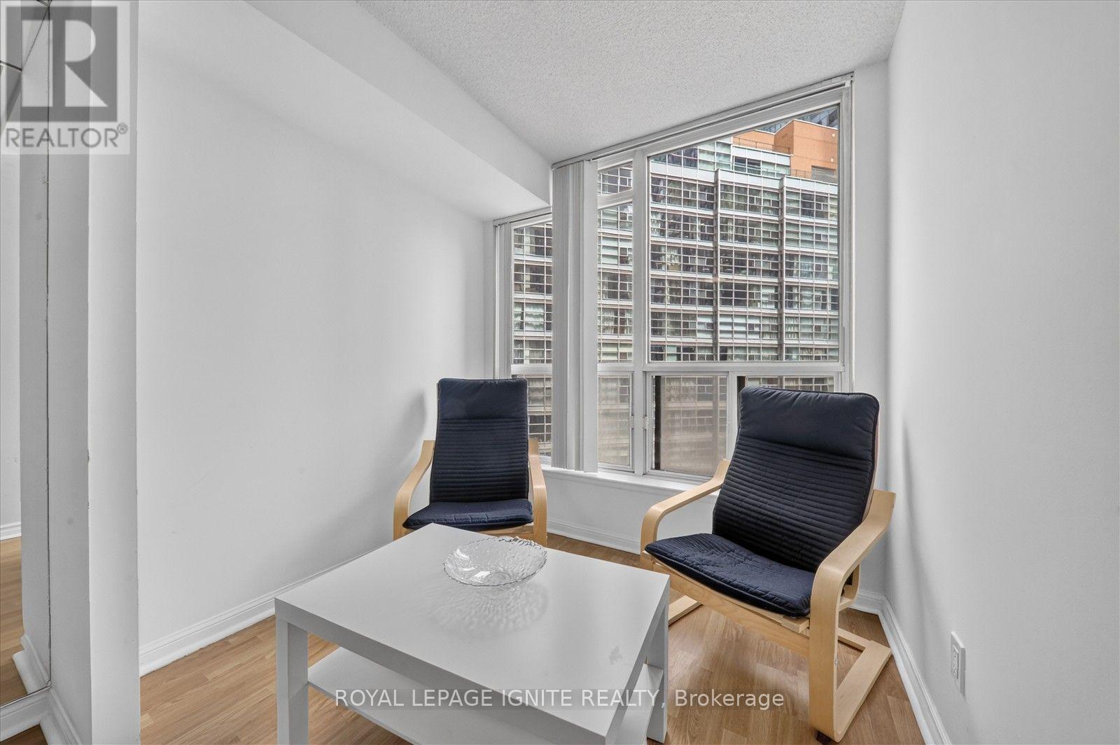1206 - 24 Wellesley Street W, Toronto, Ontario  M4Y 2X6 - Photo 20 - C13539134