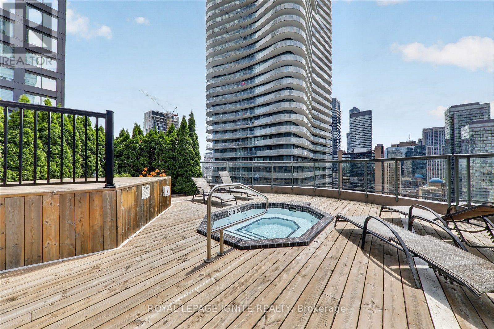 1206 - 24 Wellesley Street W, Toronto, Ontario  M4Y 2X6 - Photo 28 - C13539134