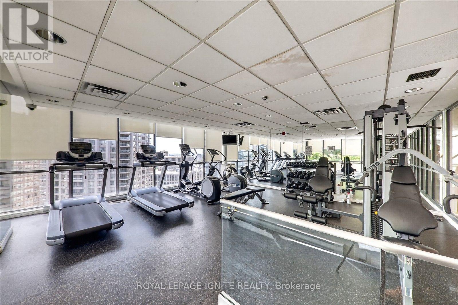 1206 - 24 Wellesley Street W, Toronto, Ontario  M4Y 2X6 - Photo 32 - C13539134