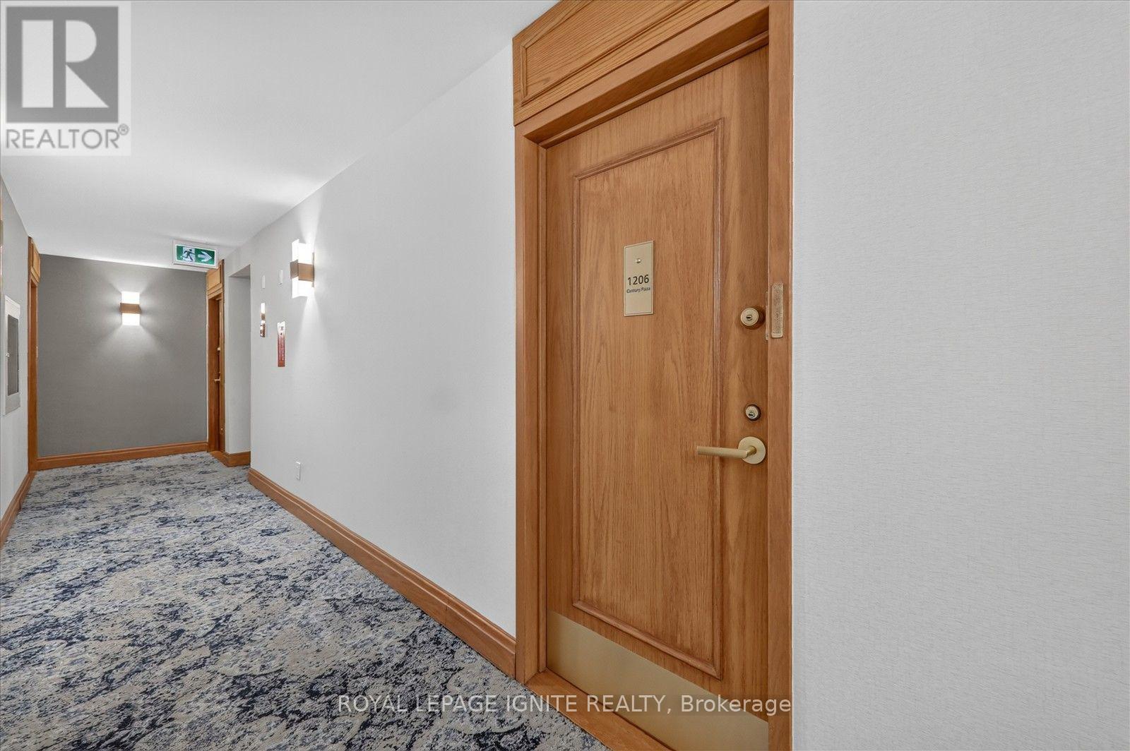 1206 - 24 Wellesley Street W, Toronto, Ontario  M4Y 2X6 - Photo 9 - C13539134