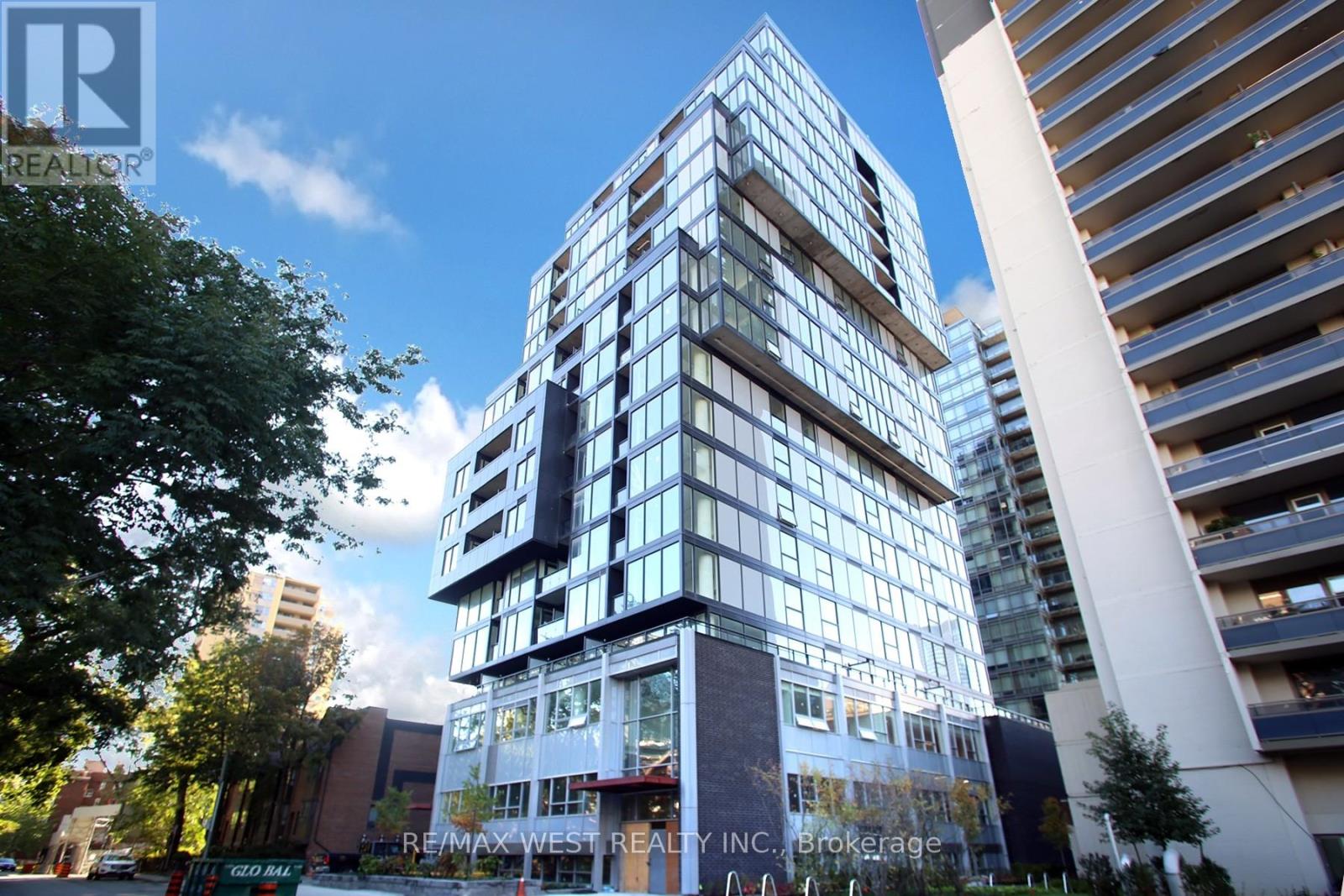 309 - 17 DUNDONALD STREET, Toronto, Ontario