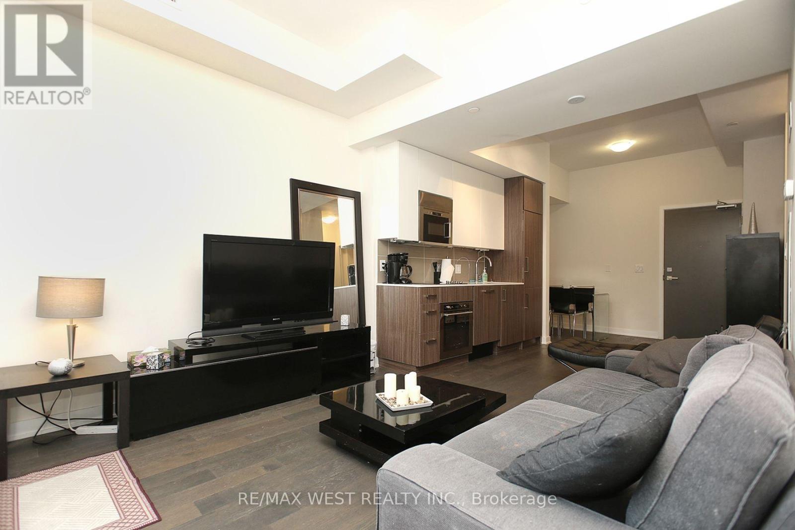309 - 17 Dundonald Street, Toronto, Ontario  M4Y 1K3 - Photo 4 - C13539200