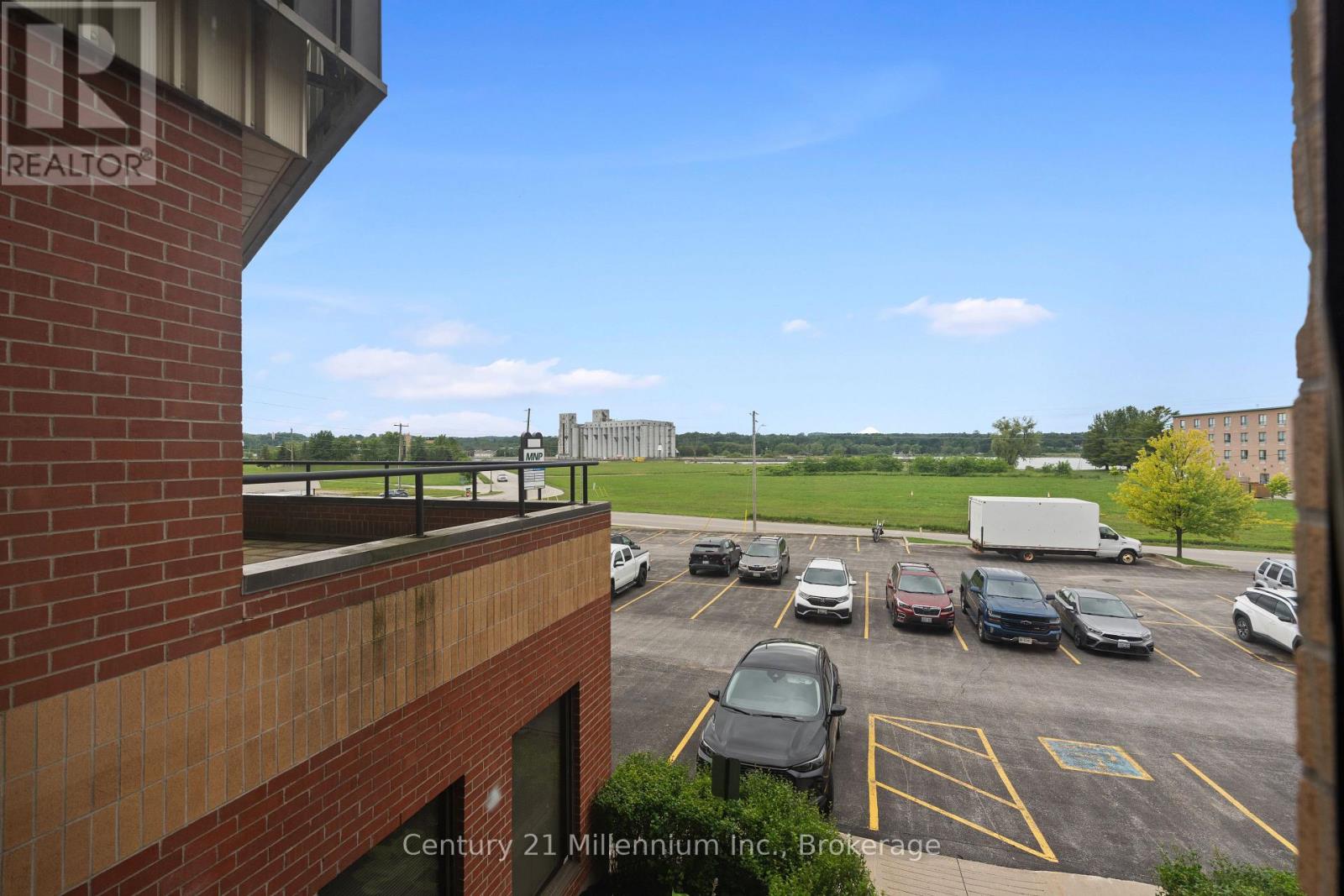 201 - 1717 2nd Avenue E, Owen Sound, Ontario  N4K 1Y9 - Photo 5 - X13539074