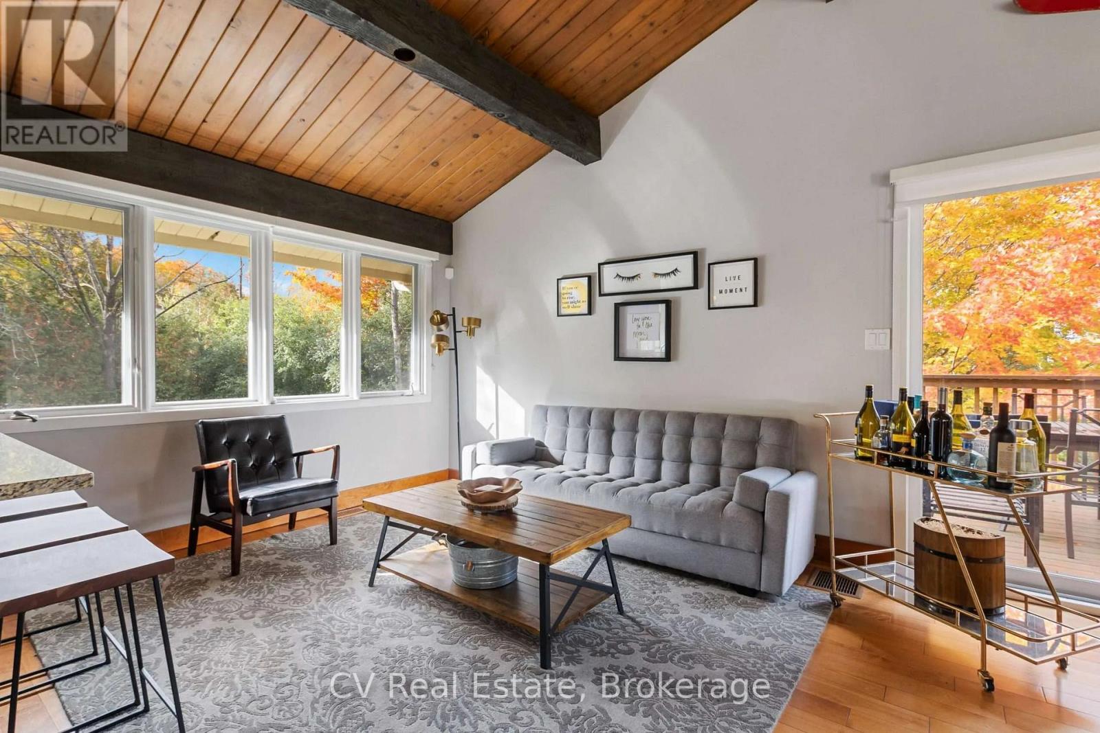 156 Chamonix Crescent, Blue Mountains, Ontario  L9Y 0S7 - Photo 5 - X13539252