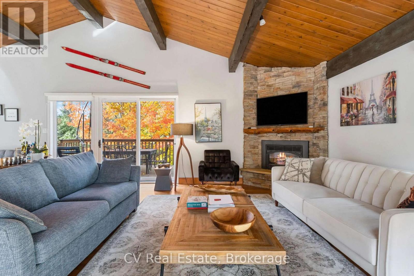 156 Chamonix Crescent, Blue Mountains, Ontario  L9Y 0S7 - Photo 7 - X13539252