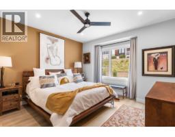 796 Kuipers Crescent Unit# 2, Kelowna, British Columbia  V1W 0C2 - Photo 11 - 10389457