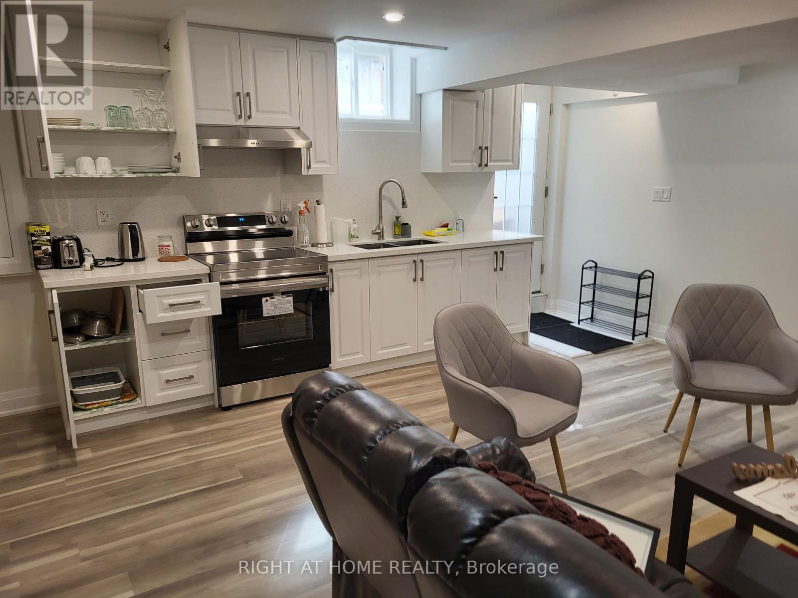 Bsmt - 75 Grackle Trail S, Toronto, Ontario  M1X 1X3 - Photo 2 - E13539054