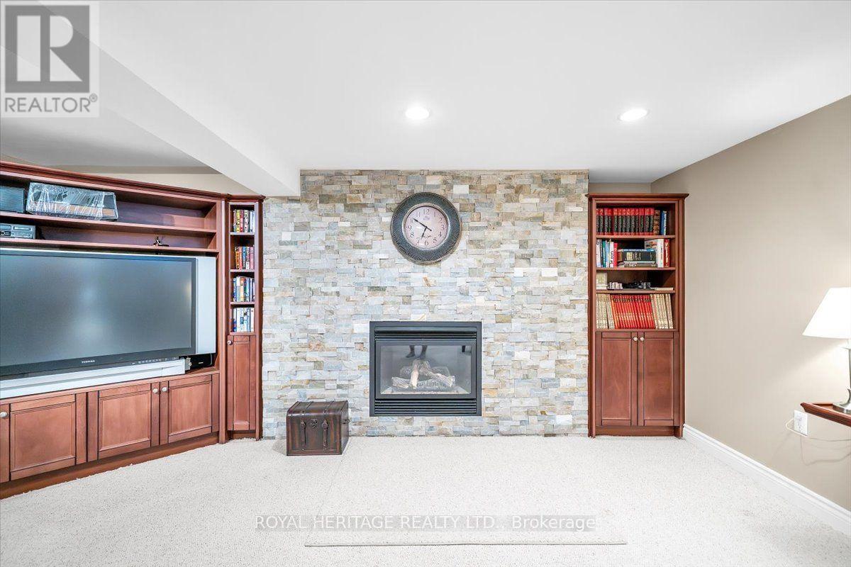 15 Cadby Road, Ajax, Ontario  L1S 3X6 - Photo 33 - E13539080