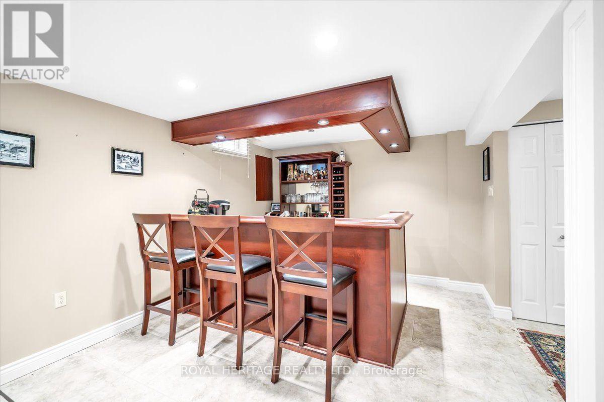 15 Cadby Road, Ajax, Ontario  L1S 3X6 - Photo 35 - E13539080