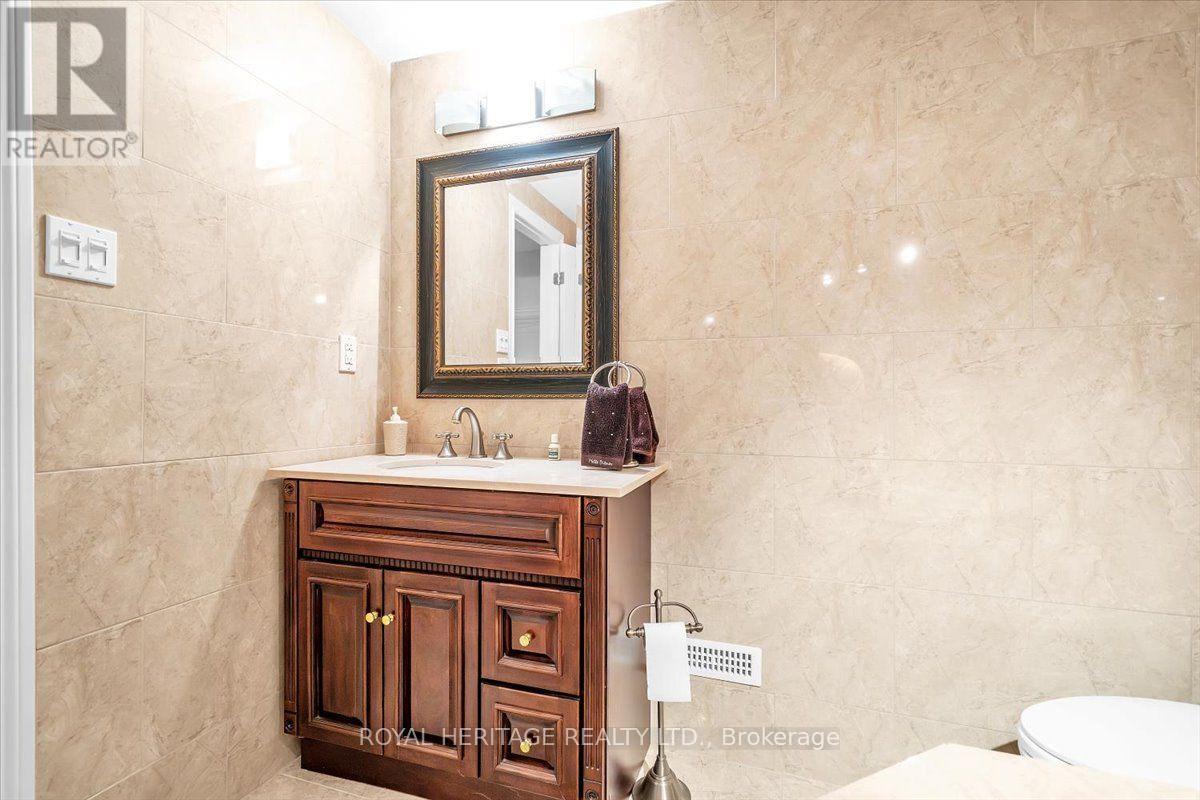 15 Cadby Road, Ajax, Ontario  L1S 3X6 - Photo 40 - E13539080