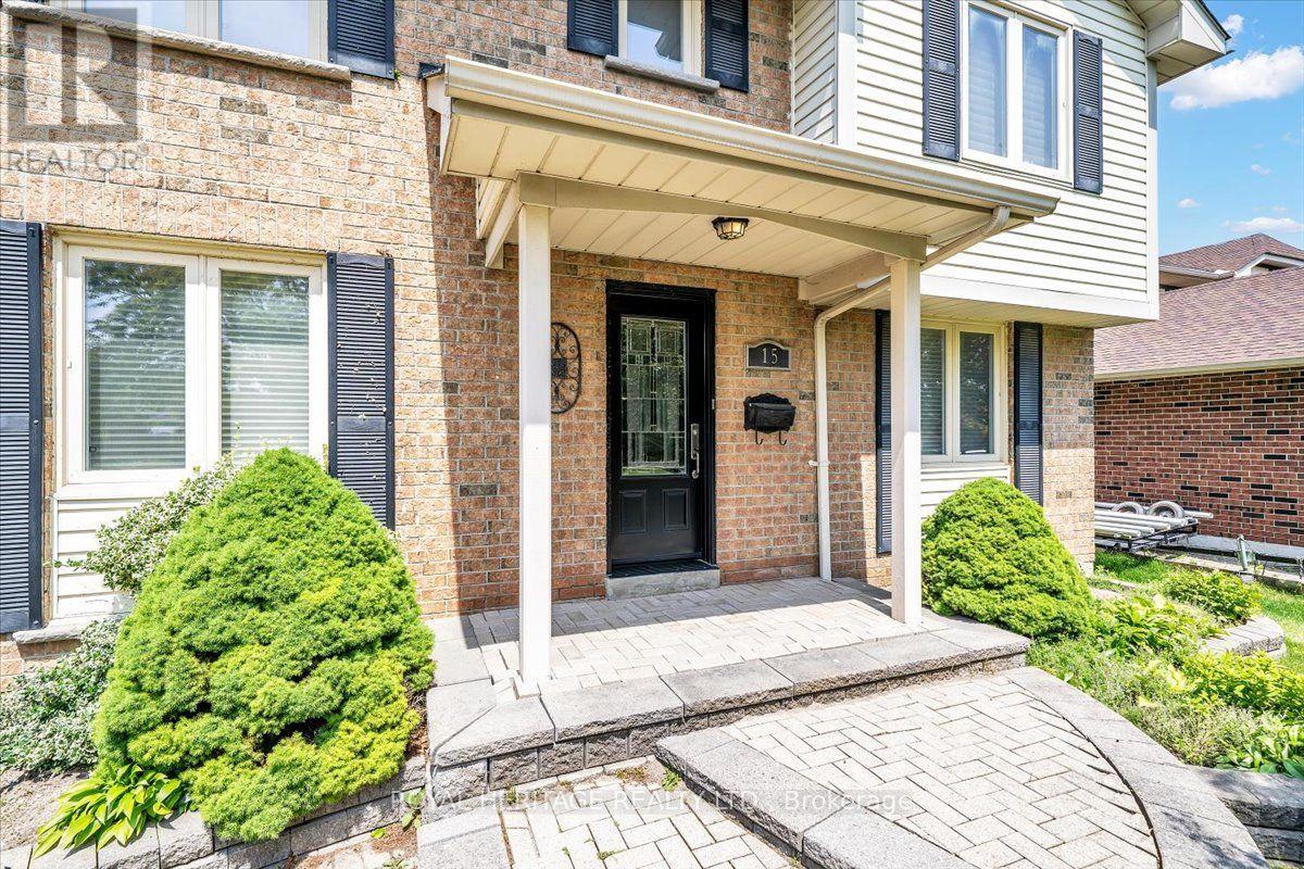 15 Cadby Road, Ajax, Ontario  L1S 3X6 - Photo 6 - E13539080