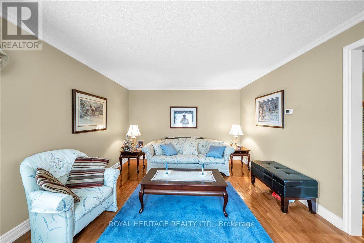 15 Cadby Road, Ajax, Ontario  L1S 3X6 - Photo 8 - E13539080