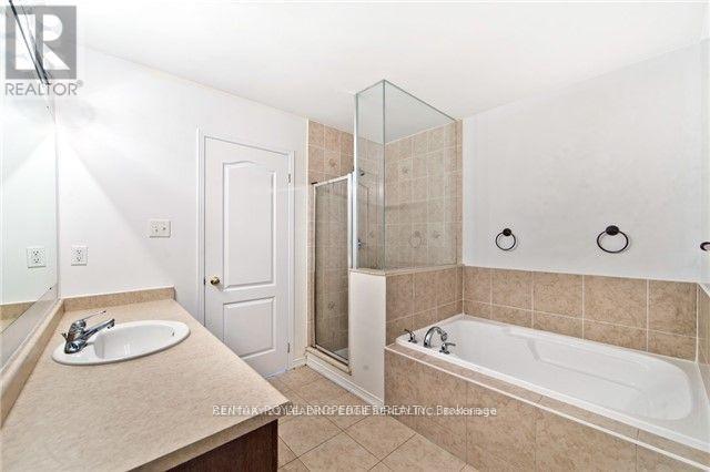 18 Clarepark Court, Ajax, Ontario  L1Z 0J5 - Photo 8 - E13539162