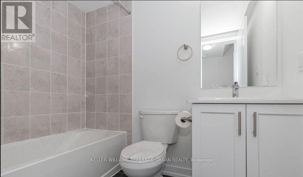 1579 Midland Avenue, Toronto, Ontario  M1P 3C1 - Photo 12 - E13539266