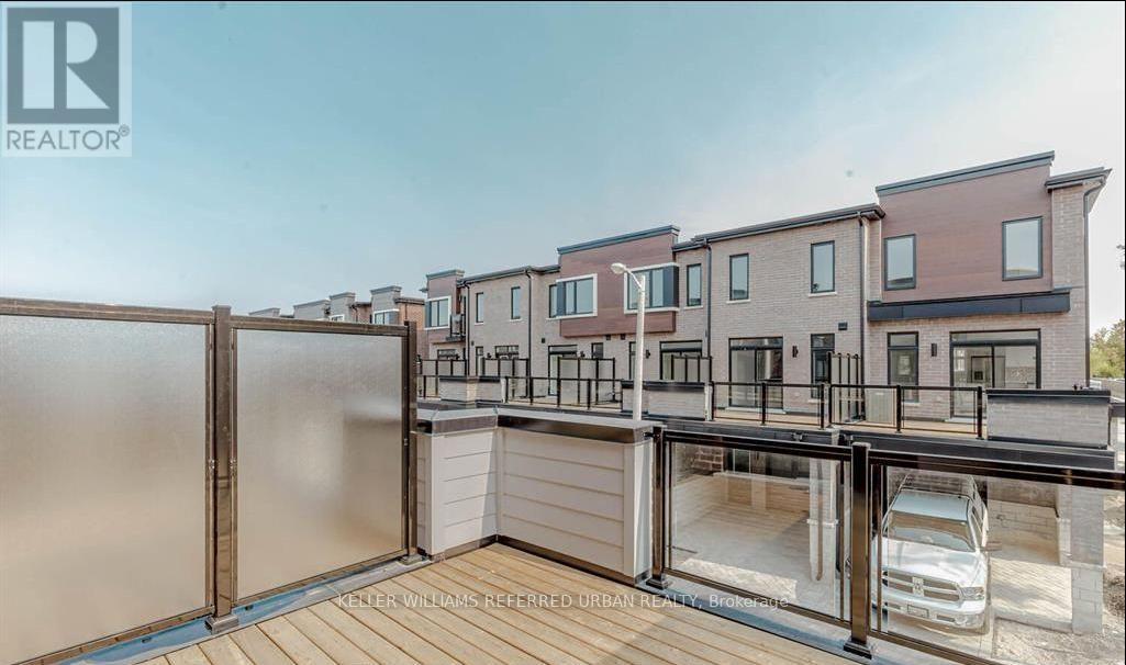 1579 Midland Avenue, Toronto, Ontario  M1P 3C1 - Photo 17 - E13539266